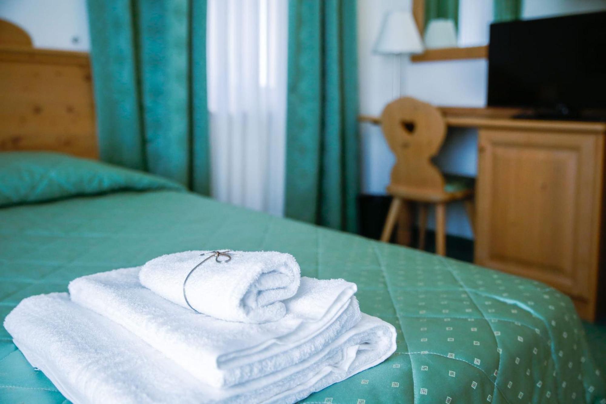 Hotel Nivis 4*